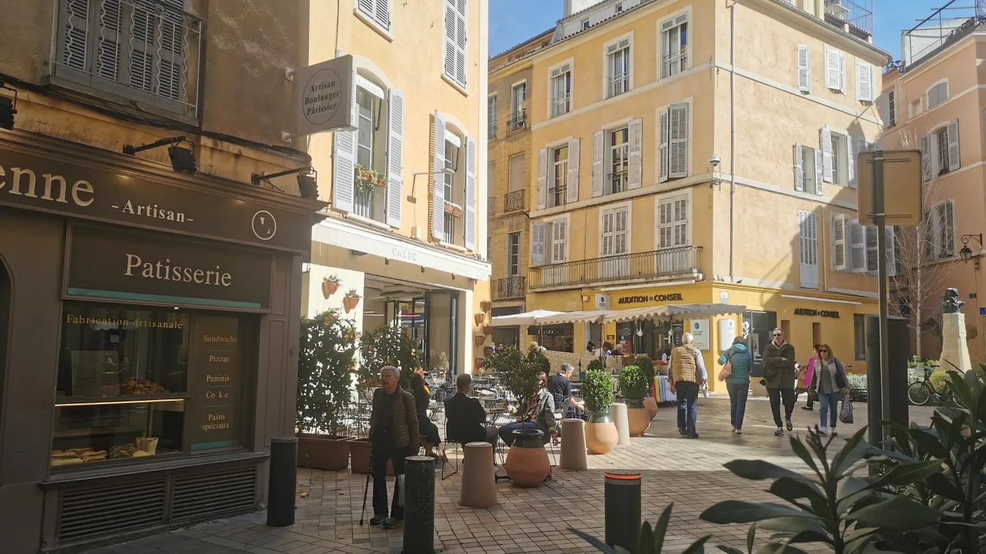 Le Yona Mirabeau - Appartement T3 Atypique Situe Dans Le Centre Ville Historique - Proche Rotonde エクス＝アン＝プロヴァンス フランス